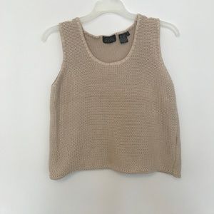 Cropped knit tank top sweater